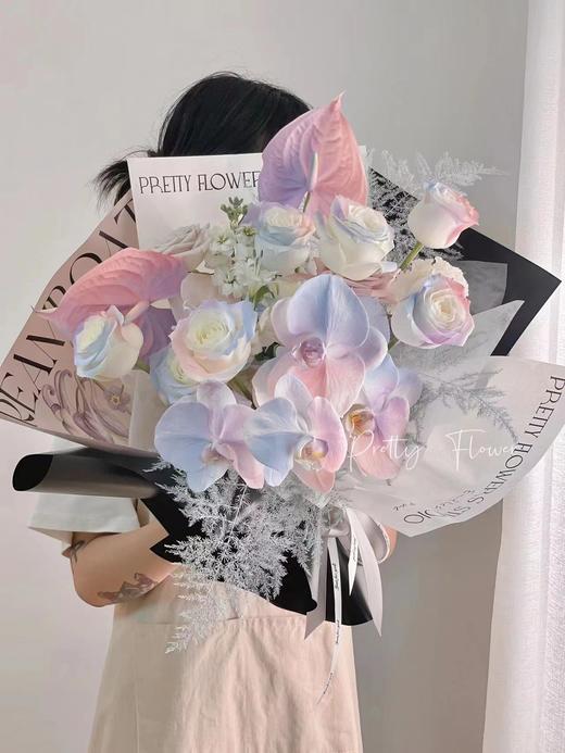 蝴蝶兰花束典雅 商品图0