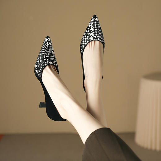 浪漫优雅，春季羊反绒拼色三种跟高单鞋BY-HH363 商品图4