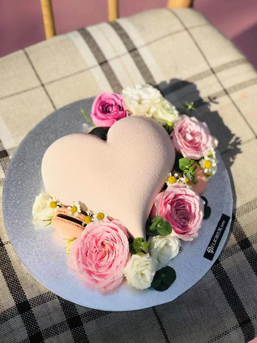 6寸爱心慕斯 商品图0