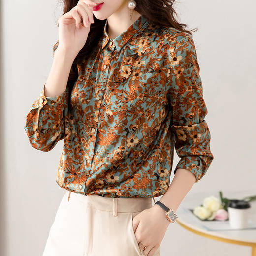 KQLFS-60309春新款立领长袖职业通勤拼接轻熟风印花桑蚕丝上衣 商品图3