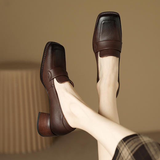 复古百搭，平头真皮粗跟单鞋BY-H201 商品图1