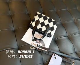 真皮包5681-1