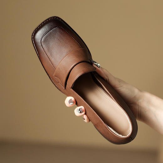 复古百搭，平头真皮粗跟单鞋BY-H201 商品图2