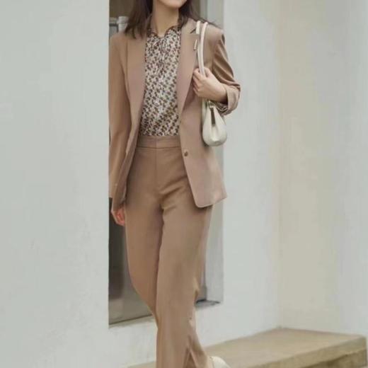 3楼 玖姿玛奇朵精纺弹力涤裤子 商品图2