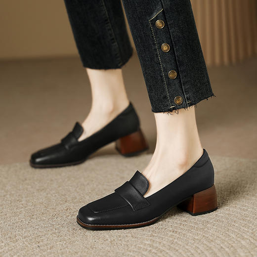复古百搭，平头真皮粗跟单鞋BY-H201 商品图6