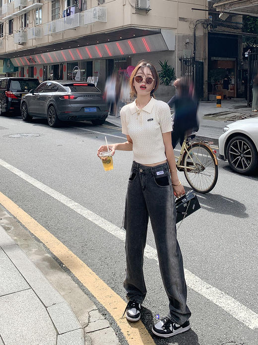 <曾小咸推荐>巨折清仓秒杀，稀有现货24小时发【仅限今日】 曾小咸女装烟灰色破洞牛仔裤女夏季薄款直筒宽松高腰垂感阔腿长裤 商品图1