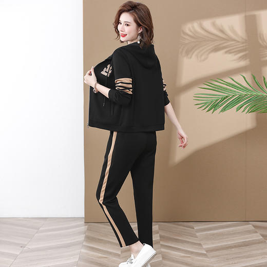 YCET212-8744 中年妈妈春装外套运动套装时尚减龄中老年女士春秋连帽大码两件套 商品图1