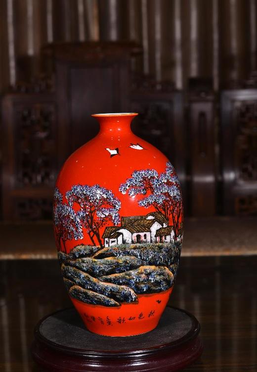 高温中华红颜色釉堆画秋色如歌赏瓶 商品图0
