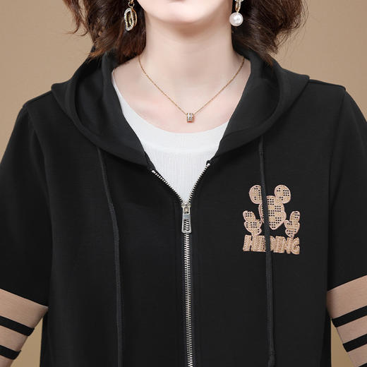YCET212-8744 中年妈妈春装外套运动套装时尚减龄中老年女士春秋连帽大码两件套 商品图2