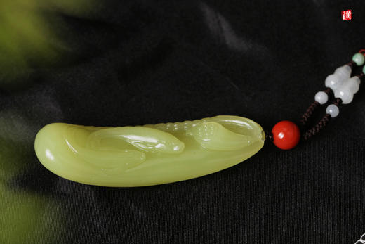 和田玉黄玉金鱼吊坠【连年有鱼】  配精美编织挂绳 商品图5