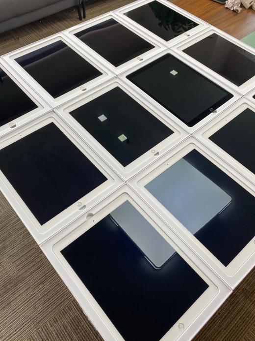 【编号PD51129】现货秒发！网课利器！到一批大容量大屏幕iPad Pro 12.9英寸，9.8新单机，Retina高清显示屏，适合学习办公、影音娱乐、休闲游戏，性价比超高，无忧质保90天，售后无忧 商品图2