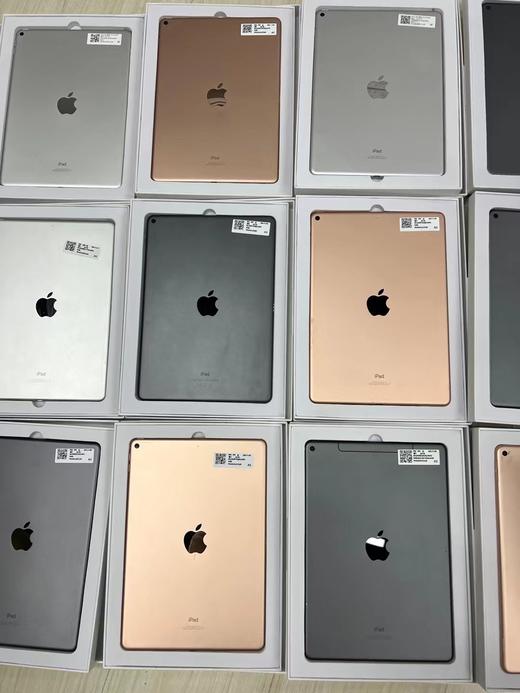 【编号PD91105】出一批2019款iPad Air3 10.5英寸，超窄边框，超薄机身，超强A12X仿生处理器，吃鸡、游戏、视频、电影、办公等轻松应对，放心无忧质保90天，现仅售： 256G 4G 商品图0