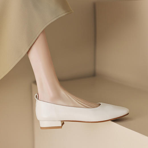 低跟米白色方头玛丽珍鞋，焦糖色平底鞋女软底浅口单鞋OFSM-6715 商品图2