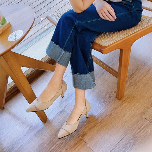 REREJOY 细跟尖头王妃鞋 QC6355R 商品图3