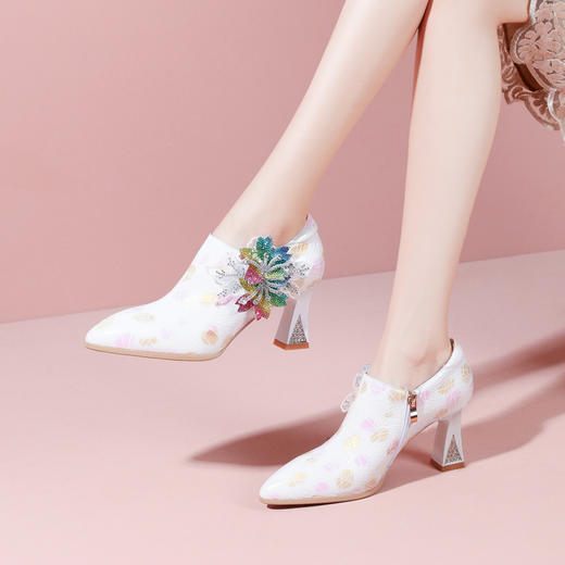 优雅百搭，尖头超迁皮粗跟高跟鞋YSML-A009-H958 商品图3