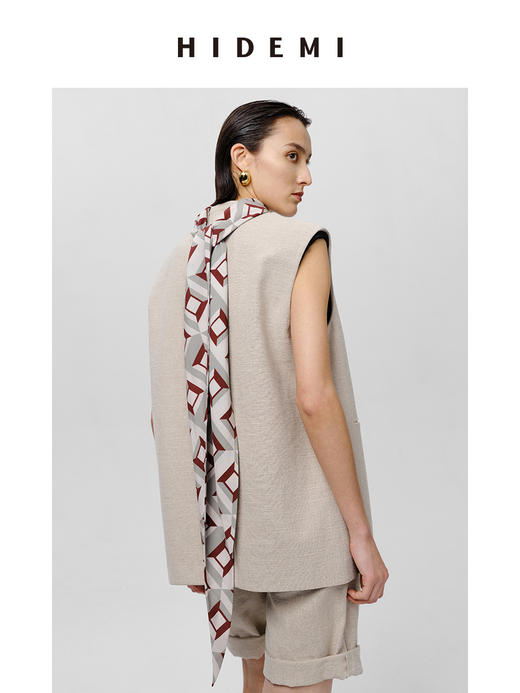 HIDEMI 极简V领原色自然亚麻西装系列套装 廓形马夹/西裤中短裤 商品图5