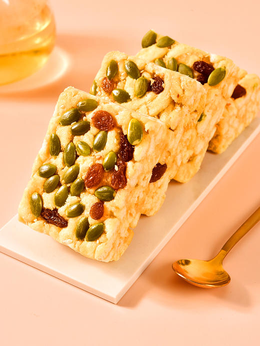 贡宝林木糖醇山药坚果沙琪玛，添加益生菌，开袋即食，传统工艺，膳食润养，不添加蔗糖，一盒350克 商品图6