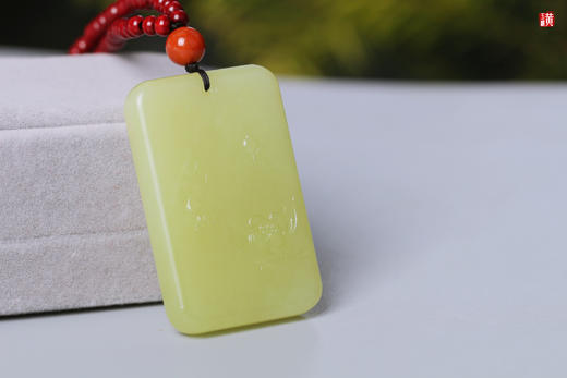 和田玉黄玉【连年有余】吊坠 商品图1