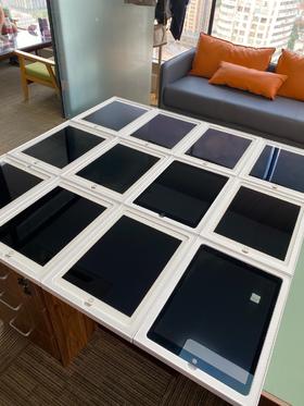 【编号PD51129】现货秒发！网课利器！到一批大容量大屏幕iPad Pro 12.9英寸，9.8新单机，Retina高清显示屏，适合学习办公、影音娱乐、休闲游戏，性价比超高，无忧质保90天，售后无忧