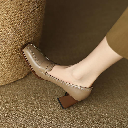 复古优雅，粗跟高跟鞋DP-9025 商品图3