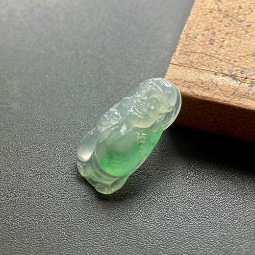 高冰种阳绿翡翠财神爷 商品图1
