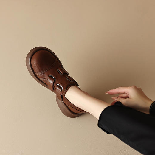 时尚百搭，头层牛巴戈+牛皮厚底单鞋MDY-C235-15 商品图2