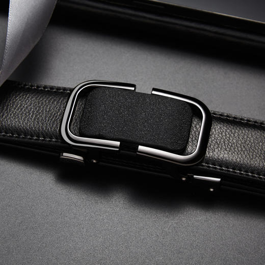 Safiya/索菲娅 二层牛皮2023新款男士皮带自动扣腰带简约百搭腰带SF500020Y 商品图3