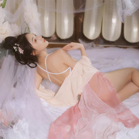 【百合仙子】新年 抹胸 美背 萌萌 麋鹿装 圣诞 情趣内衣 性感 套装 型号：6749