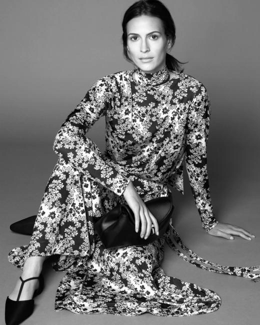 TOTEME  黑色罗缎T字弹力系带尖头平跟单鞋 商品图3