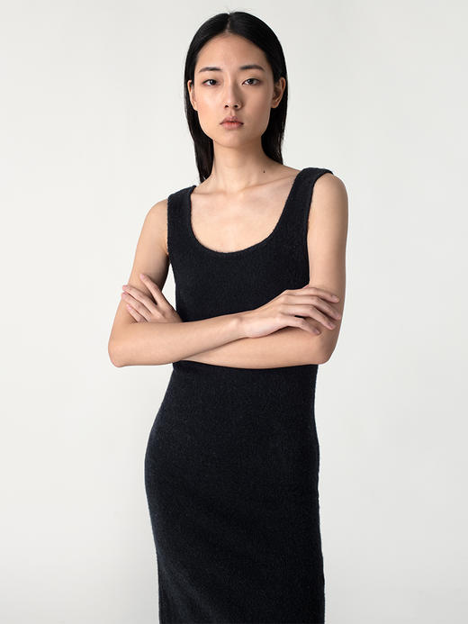 322工房新意短毛绒圈圈纱羊毛针织背心裙2023春夏U领中长款裙B017 商品图2