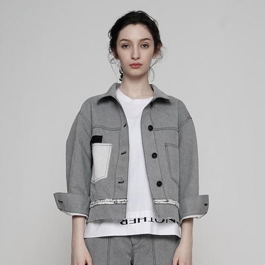 2楼名邦简约潇洒灰色基础短款复古牛仔夹 商品图0