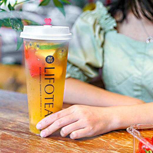 【吃断】力夫水果700ML招牌水果茶/冰爽柠檬茶/凤梨四季春低至9.9元！特惠500份 商品图6