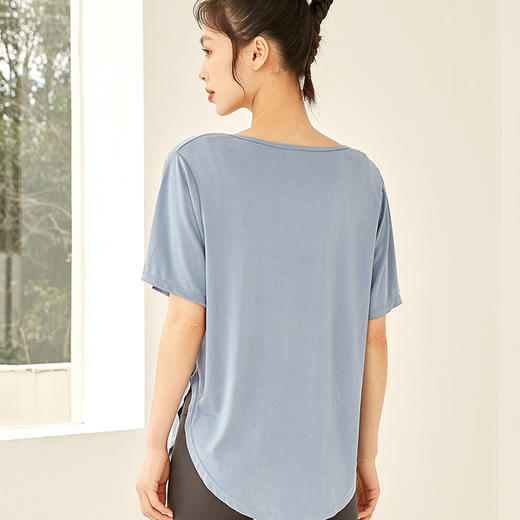跃牌【倚窗听雨系列】透气短袖宽松显瘦瑜伽罩衫t恤Da35-21 商品图2