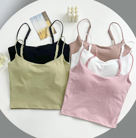 老米优品 / 2件包邮！春夏满分内搭！颜色绝绝子~~《阔领露脐吊带》一字美背细肩带，隐形细肩带，舒适百搭，自带胸垫，免穿文胸！DD230214A 商品图0