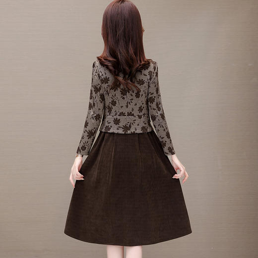 气质优雅，春季新款西装领拼接假两件连衣裙QYM-63005 商品图2