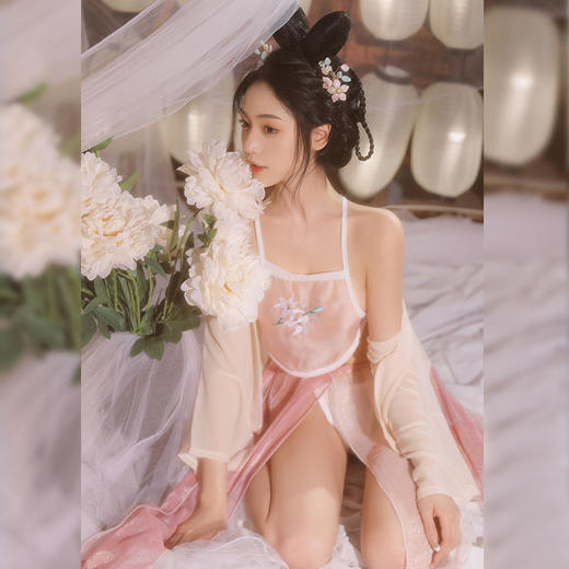 【百合仙子】新年 抹胸 美背 萌萌 麋鹿装 圣诞 情趣内衣 性感 套装 型号：6749 商品图6