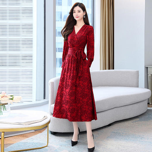 WS22589春季上新简约大方收腰显瘦休闲潮流长款系带连衣裙 商品图1