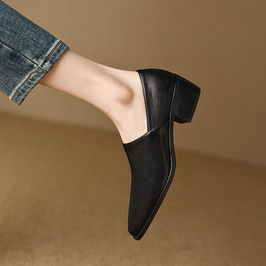 纯色优雅，新款粗跟复古尖头单鞋LD-F6269 商品图1