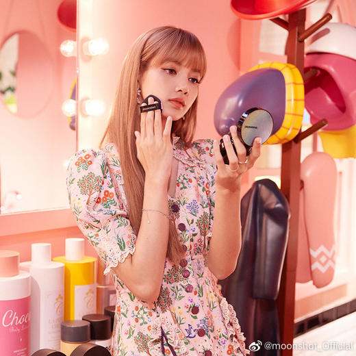 【赠2只粉扑】韩国 moonshot茉姗 极光清透无瑕气垫霜 15g/盒 底妆bb霜 SPF50+ PA+++ 商品图2