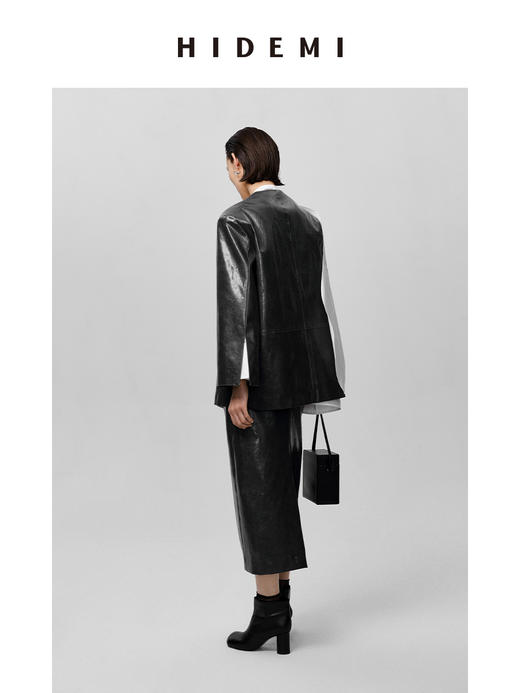 HIDEMI 特殊蜥蜴压纹V领宽肩大廓形极简西装 商品图8