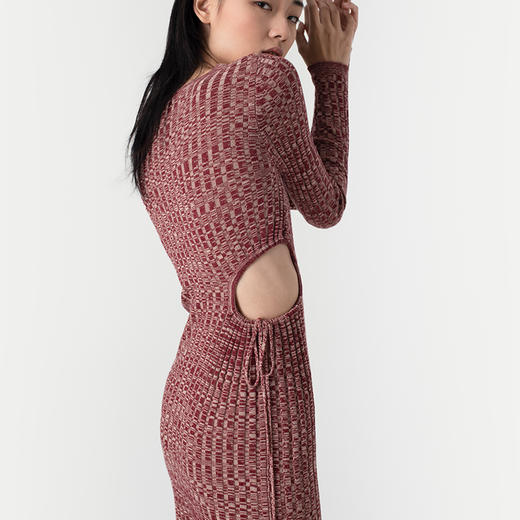 322工房轻盈释放镂空系带丝羊绒连衣裙2023春夏款简约修身裙B013 商品图4