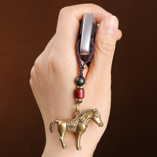 黄铜马上貔貅挂饰 商品图1