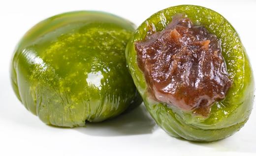 手工无添加剂 艾草青团   300克（六枚装）/盒（红豆沙味、黑芝麻味、蛋黄肉松味） 商品图6