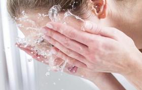 化妆危“肌”，肌芙皙“胶原修肤秘籍”给足你安全感！