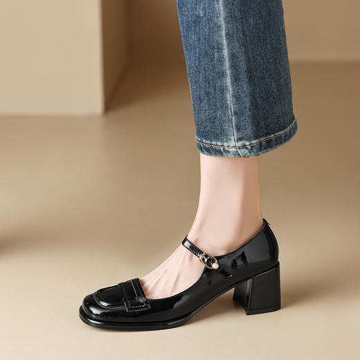 春季新款，复古方头玛丽珍粗跟单鞋YF-A1078 商品图7