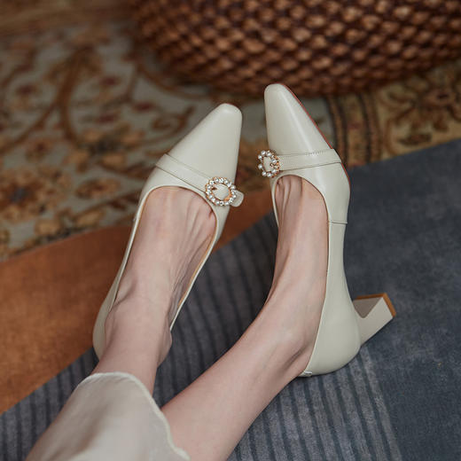 优雅百搭，真皮纯色浅口小皮鞋WC-M8975 商品图6