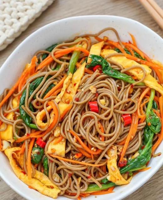 【5大袋】于小鲜清真荞麦鲜粉袋装275g*5袋地道西北风味酸辣解馋网红方便面速食（荞麦鲜粉200g+料包75g） 商品图1