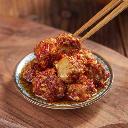 吃味无穷香油腐乳  现磨的黑芝麻香油浸泡，香醇软糯  商品图3