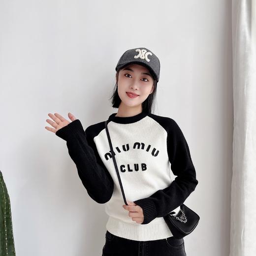 插肩袖打底衫女撞色字母针织毛衣2023年新款早春装高级感上衣 商品图1
