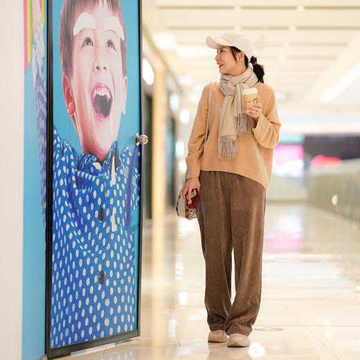 【现货】Loi女士春秋款BABY绒慵懒风V领松密度羊绒衣 商品图3